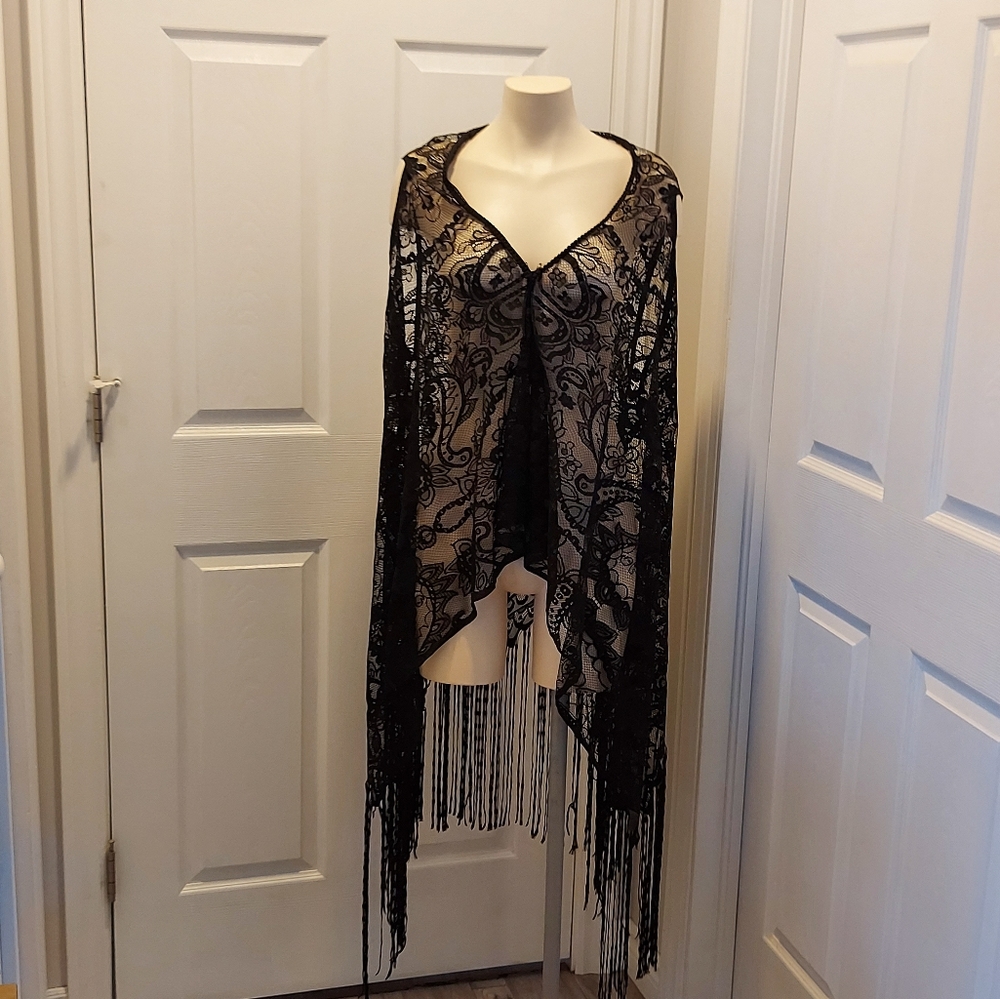 Black Lace Open Cover Up With Tassels No Tag OS